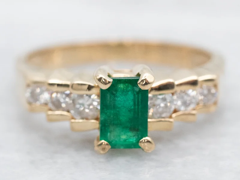 women’s sapphire engagement rings -Emerald and Diamond Ring