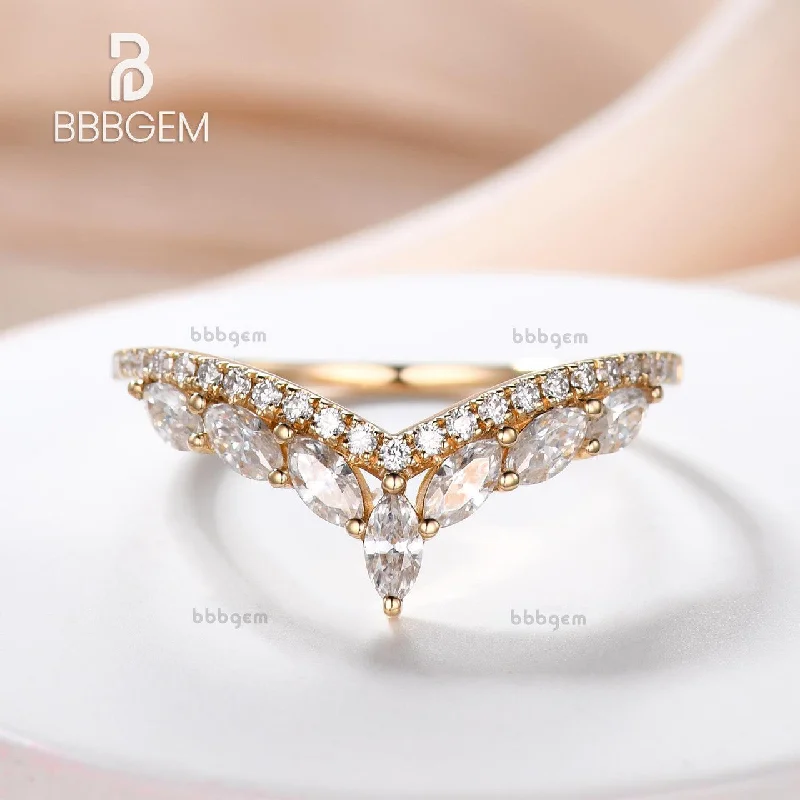 women’s classic gold rings -14K/18K Gold Unique Marquise And Round Moissanite Wedding Band for Women Half Eternity