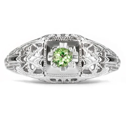 luxury rings for women -PERIDOT STERLING SILVER VINTAGE STYLE COCKTAIL RING FILIGREE PROMISE GREEN ROUND