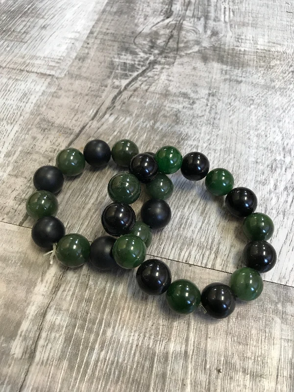 women’s cuff bracelets -Black and Green Jade Beaded Bracelet