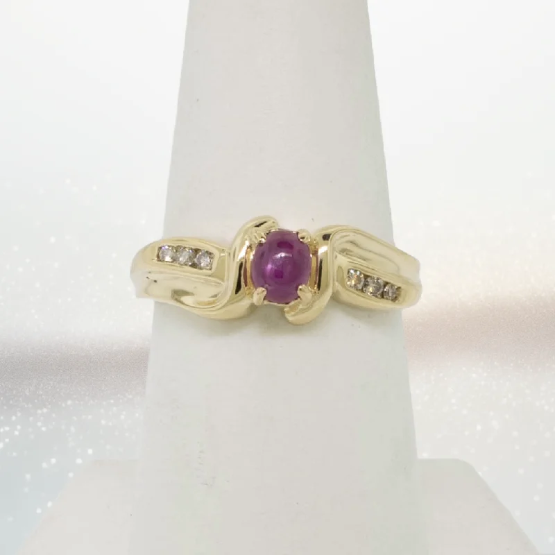 women’s three-stone engagement rings -14K Yellow Gold Star Ruby (Chipped) and Diamond Ring Size 6.5 Preowned Jewelry