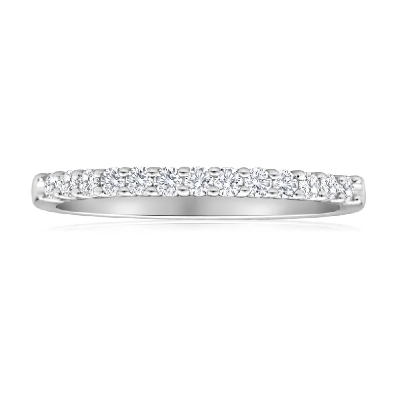 women’s romantic engagement rings -1/4 Carat Flawless Cut 18ct White Gold Claw Set Diamond Ring