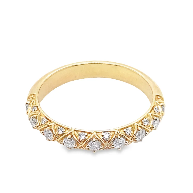 women’s modern solitaire engagement rings -9K Yellow Gold Criss Cross Patterned Diamond Ring