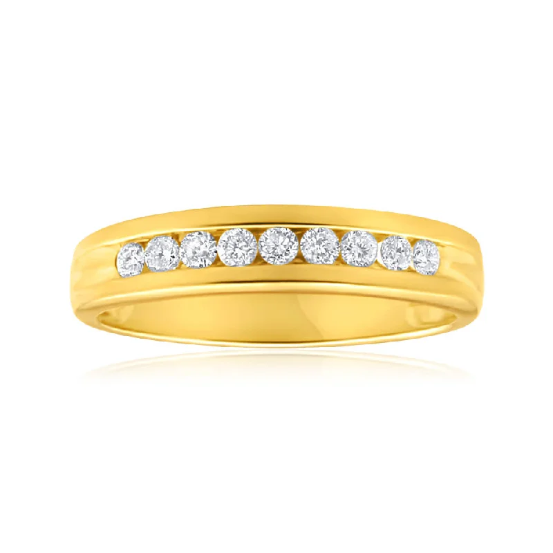 women’s bespoke engagement rings -9ct Yellow Gold Diamond Ring Set with 9 Brilliant Diamonds