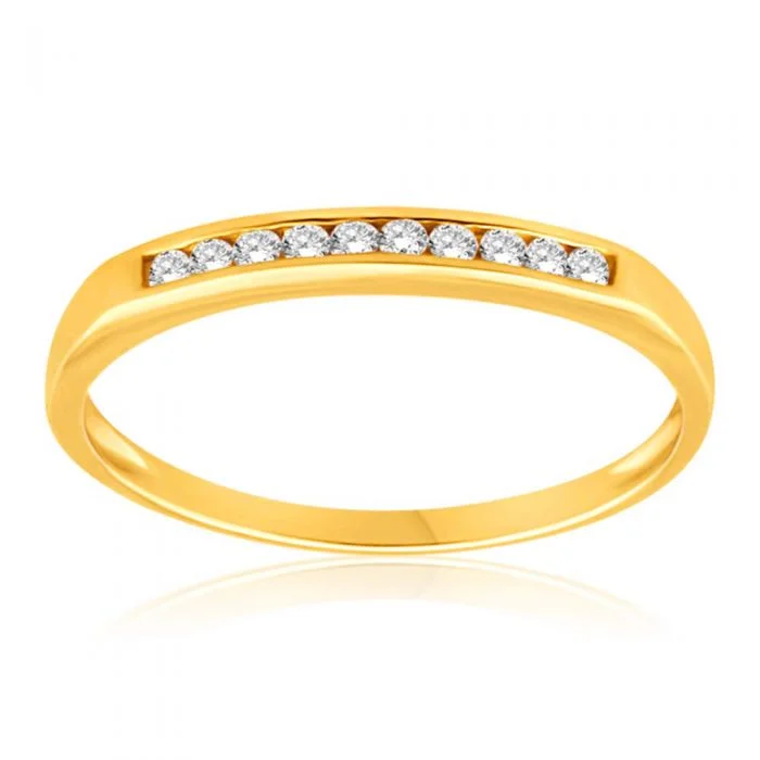 women’s luxurious engagement rings -9ct Yellow Gold Diamond Ring Set with 10 Stunning Brilliant Diamonds